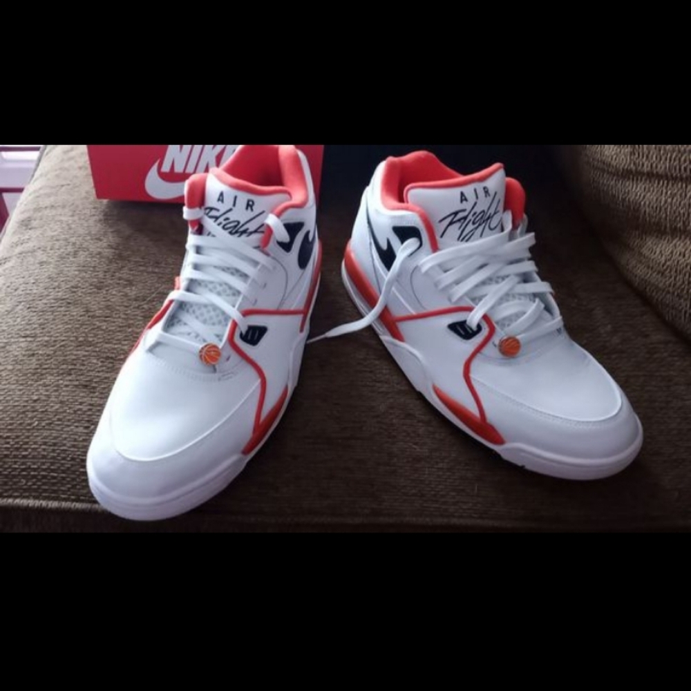Shoes - Picture 2 of 4